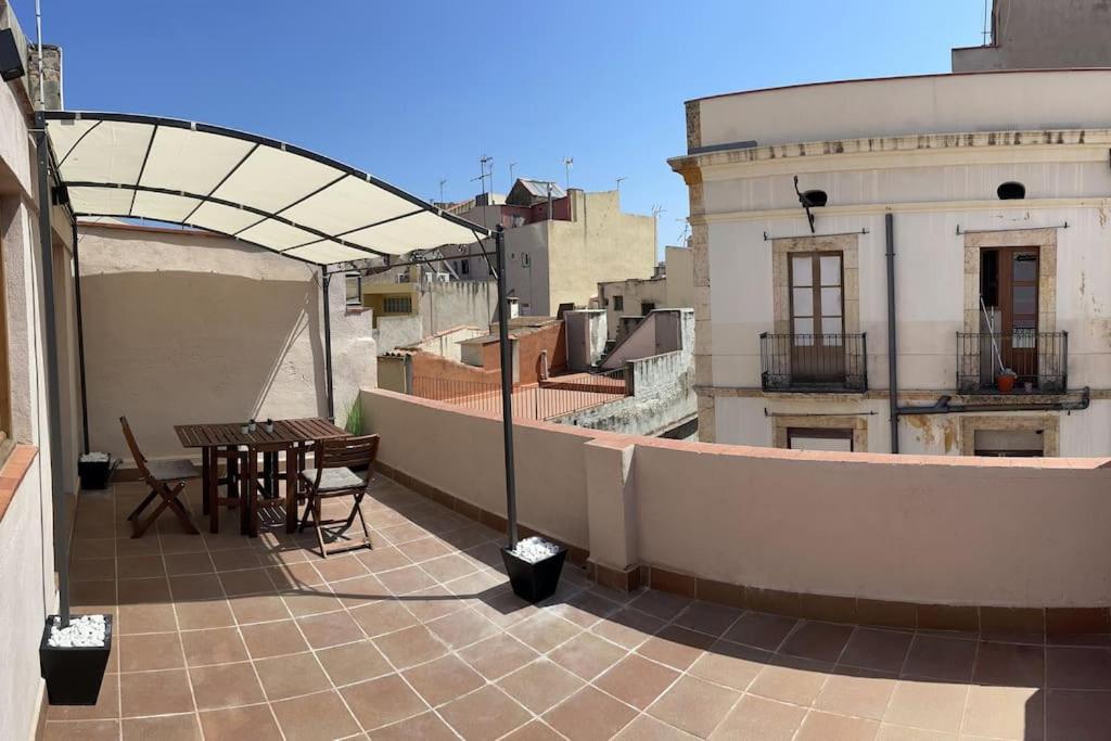 Appartement Casa Ferrers Piso 5. Precioso Atico Con Terraza à Tarragone Extérieur photo